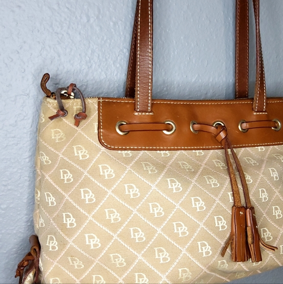 Dooney & Bourke Tan & Pink Tassel Zip Bag - Picture 2 of 11